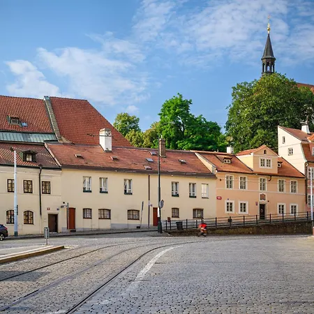 Fancy By Castle Apartment Prague
